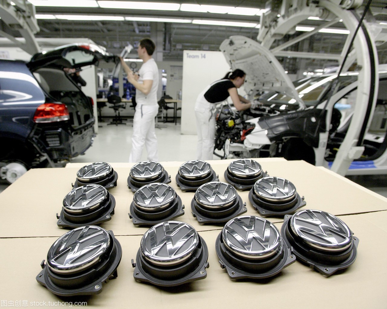 大眾汽車公司volkswagenag在沃爾夫斯堡工廠生產汽車,這是大眾汽車公司volkswagentiguan的最終組裝,它是在大眾攝影車間,沃爾夫斯堡,下薩克森州,德國,歐洲